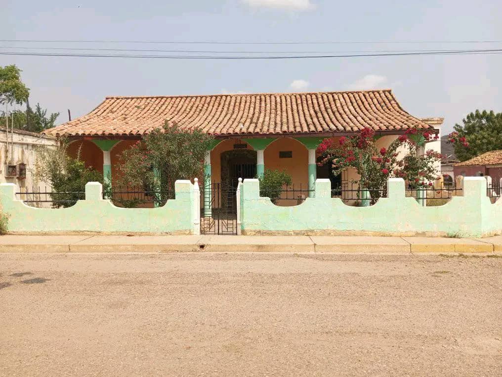 09bd084a 400f 4d00 bf09 94fa3910410f