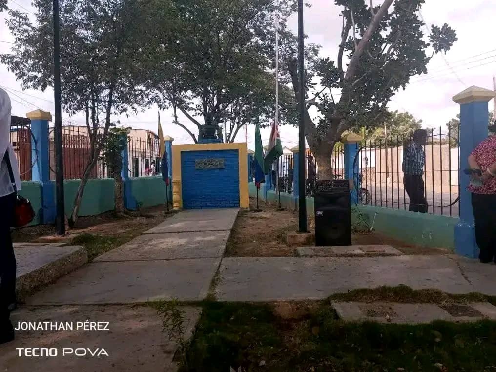 54ab8c36 133e 4a80 b2a4 dd2e6f7c376d